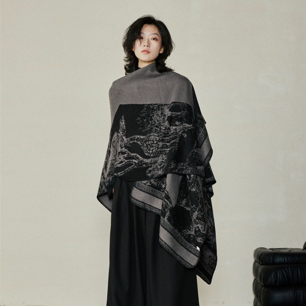 Jiangnan Watertown Knitted Shawl High-end Ethnic Style Cloak Western Sichuan Yunnan Travel Wear Imitation Cashmere Cape Women
